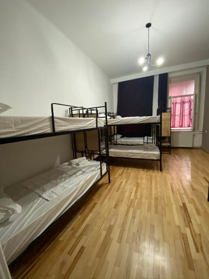 Red Door Apartment Tbilisi Exterior photo